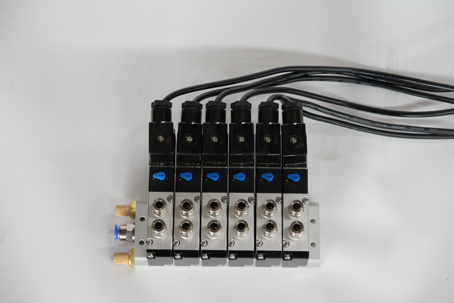 4-fold valve terminal
